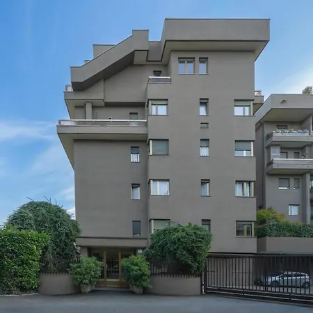 Apartment Olmo Cozystay *