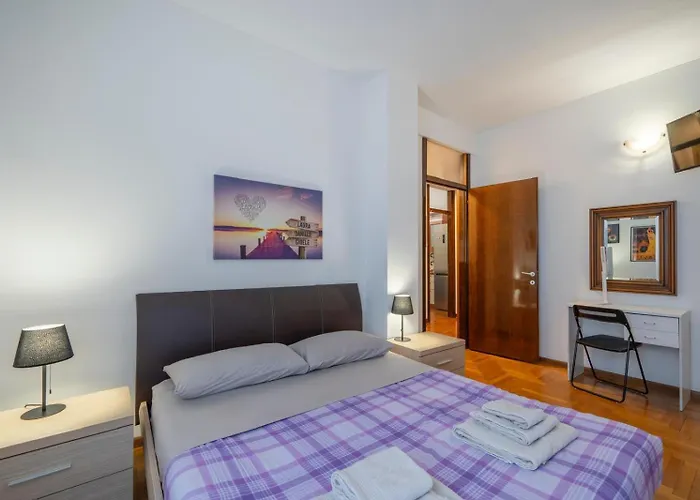 Olmo Cozystay